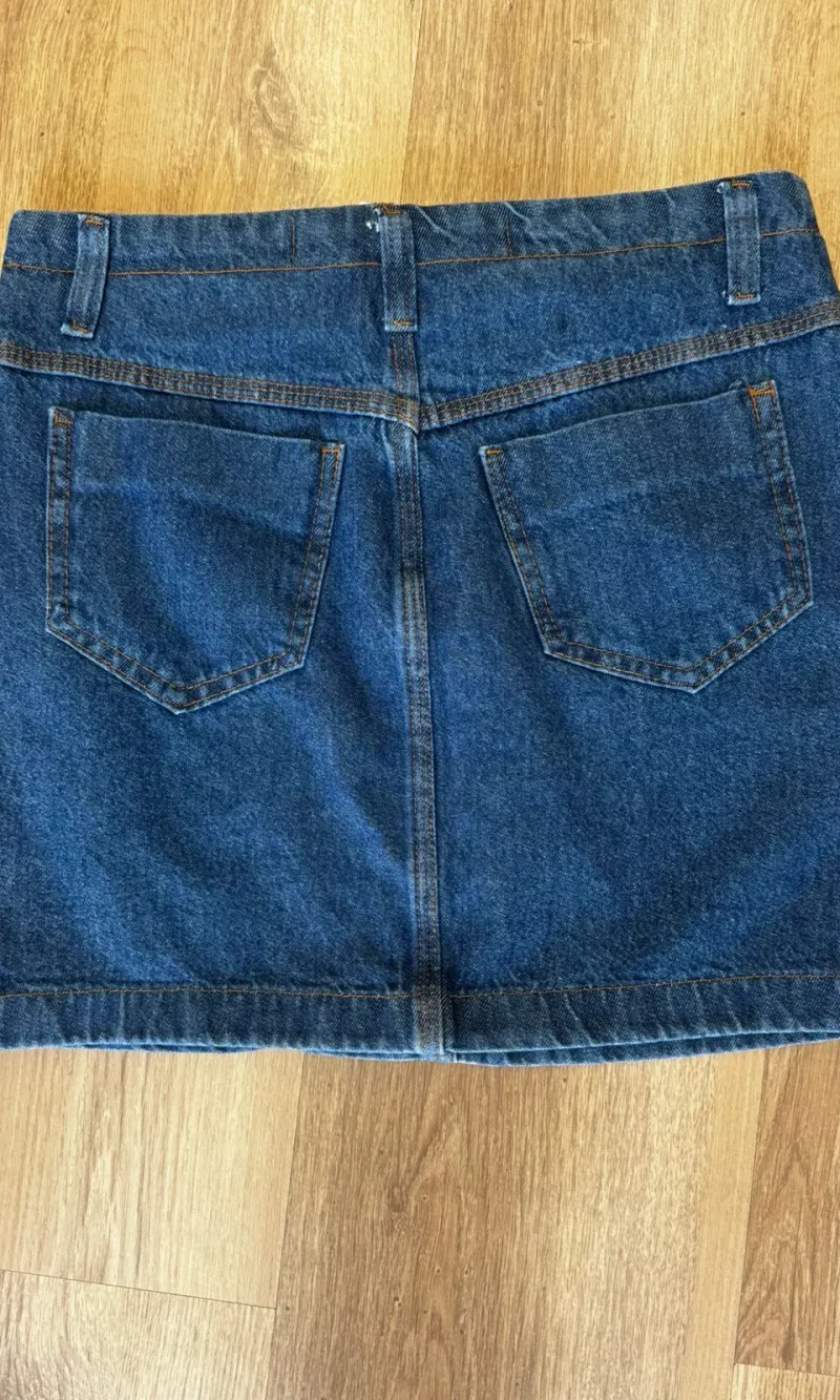 saia jeans curta