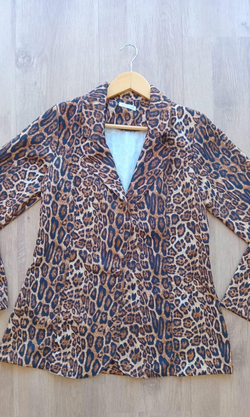 blazer animal print