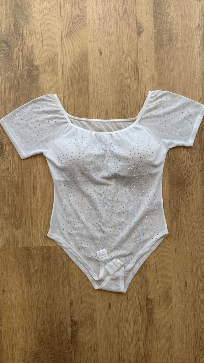 body brilho body brilho