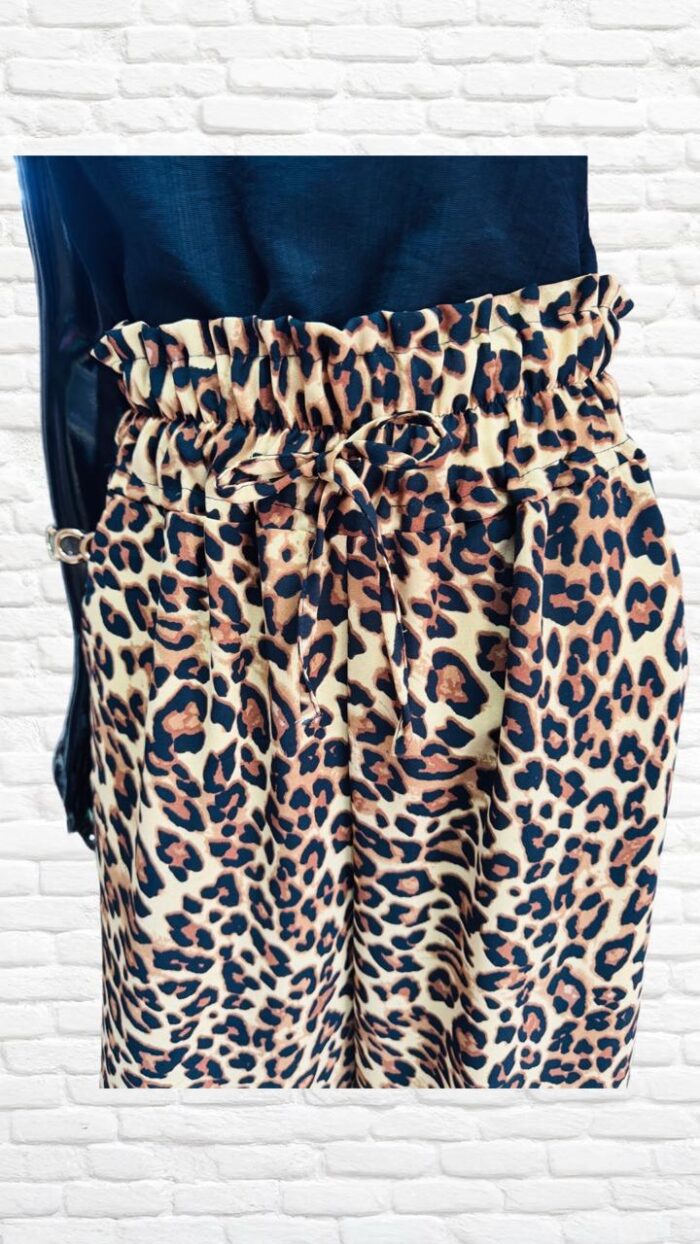 calça pantalona animal print calça pantalona animal print