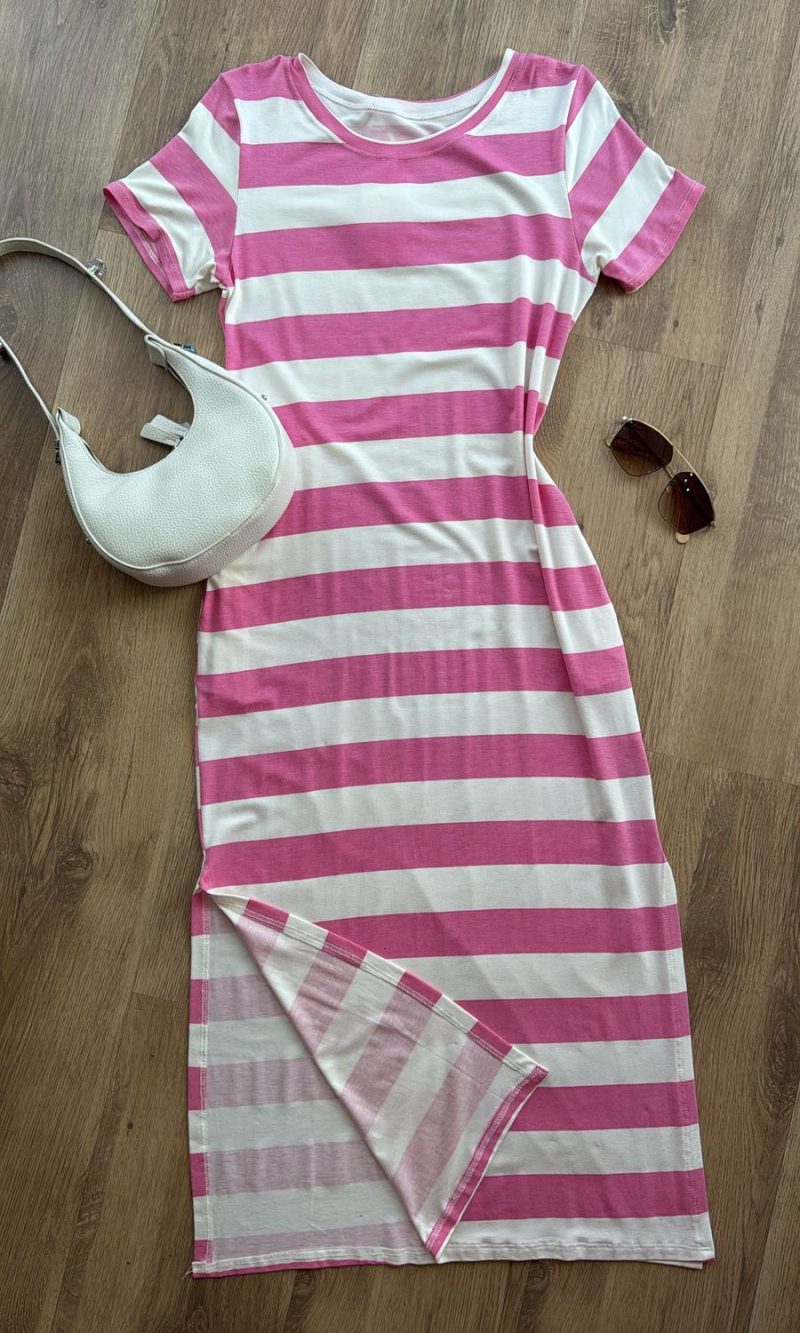 vestido listrado com bolso