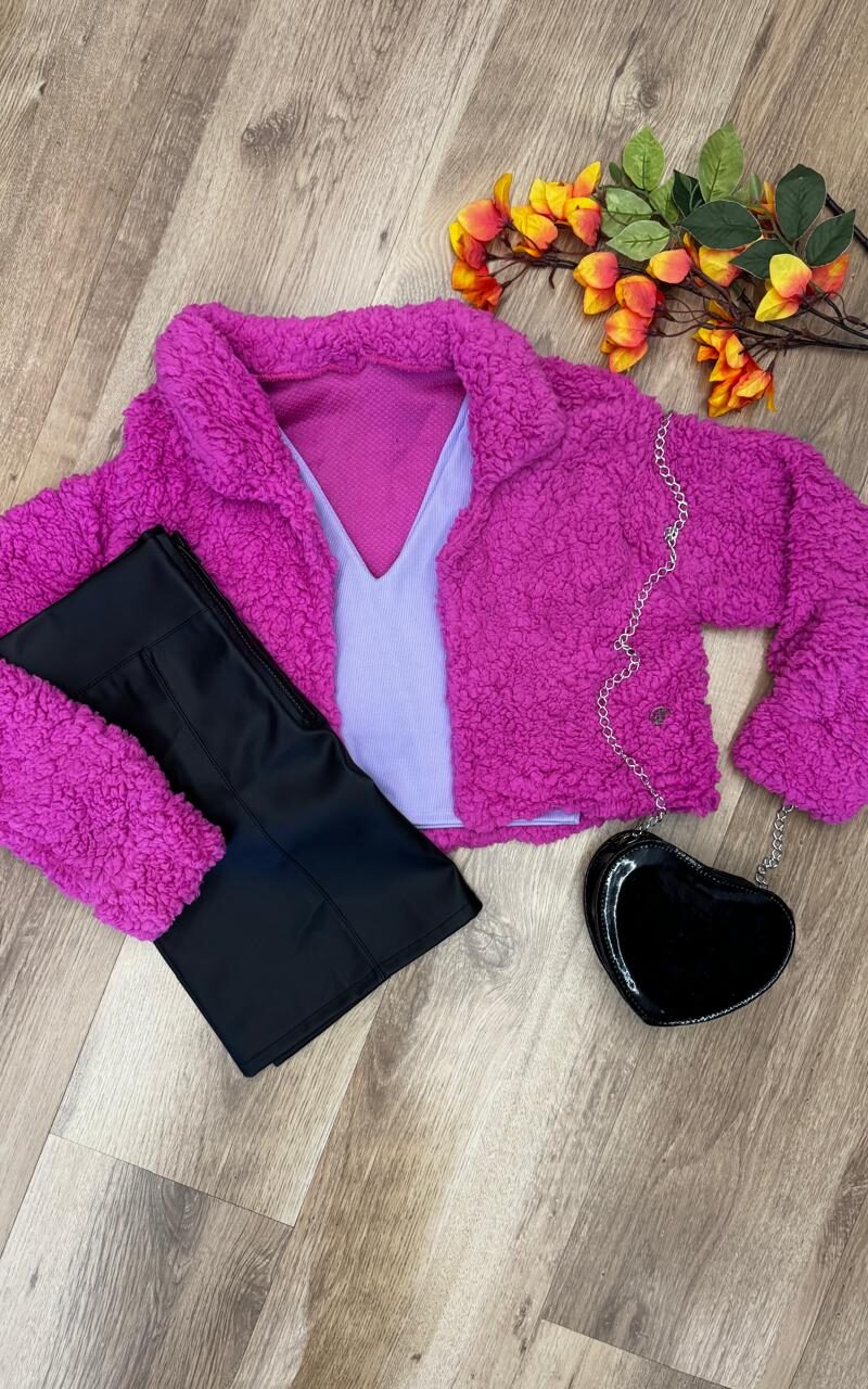 casaco cropped teddy