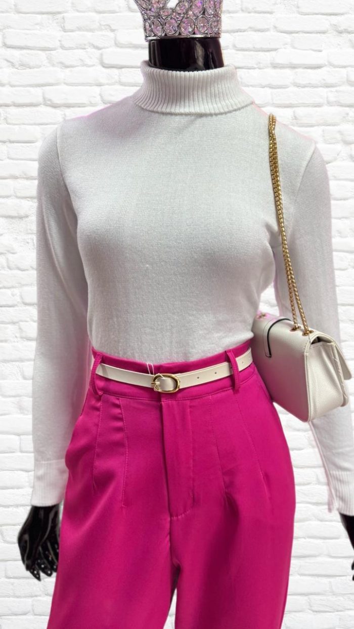 blusa gola alta branca