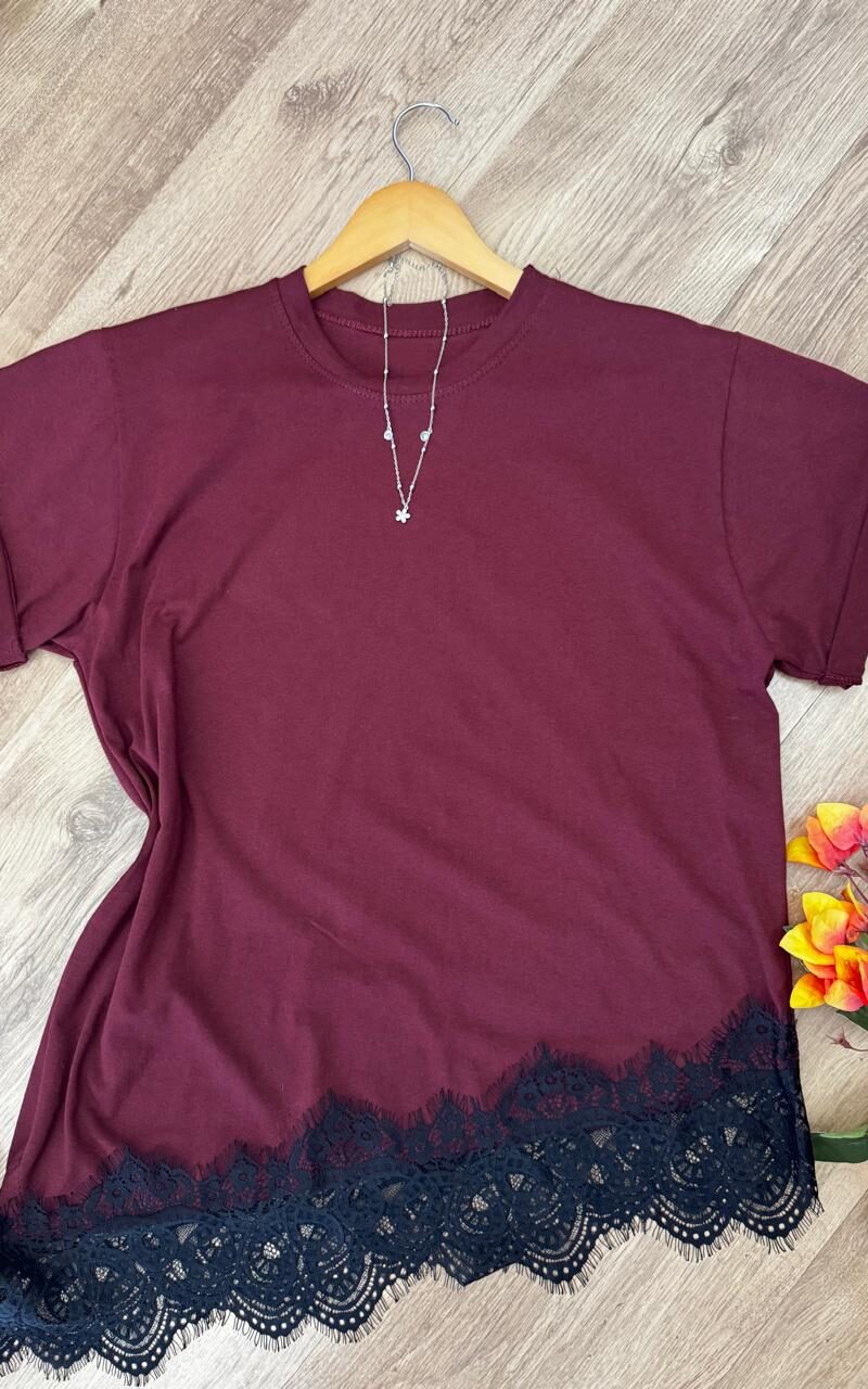 camiseta assimétrica com renda camiseta assimétrica com renda